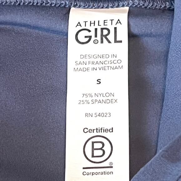 NWT Athleta Girl On Pointe Cross Hem Capri Cropped Athletic Leggings Small / 7 - Picture 10 of 10